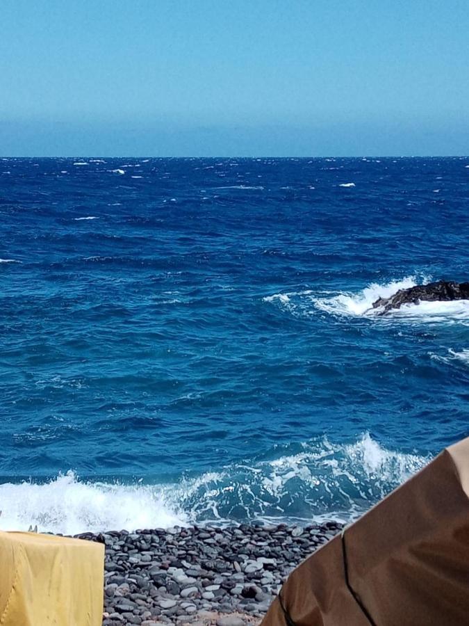 Blue Sea. Tony Frias. Las Eras. Arico - Tenerife. Arico el Nuevo Bagian luar foto